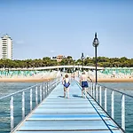 Bella Venezia Mare 4*