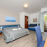 Hotel Bella Venezia Mare 4*
