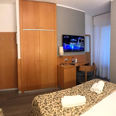 酒店 Bella Venezia Mare 利尼亚诺萨比亚多罗