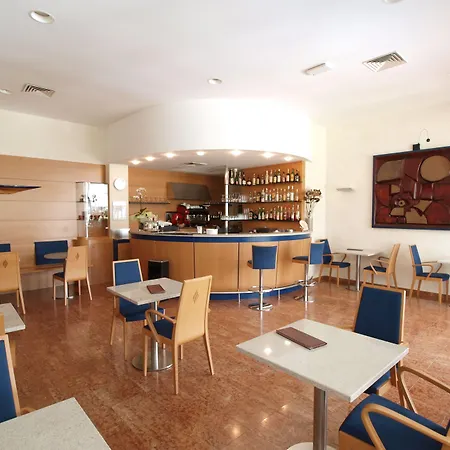 Bella Venezia Mare 4* Λινιάνο Σαμπιαντόρο