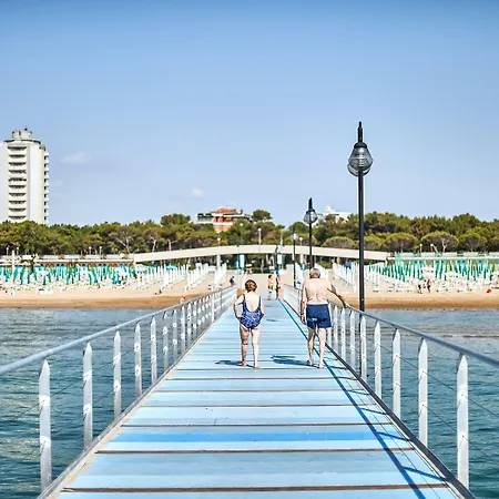 Hotel Bella Venezia Mare 4*