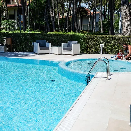 Bella Venezia Mare 4*